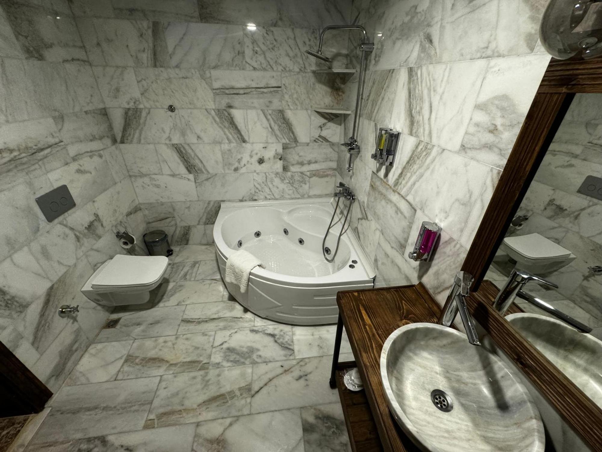 ホテル Rustic Caves ギョレメ エクステリア 写真